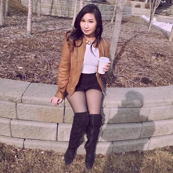 Meet your Posher, Anais - Picture 1 of 1